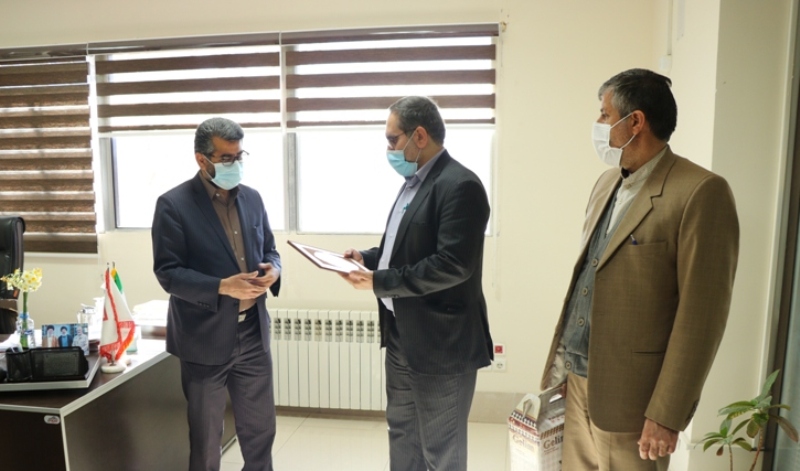 مدیر کل کمیته امداد  کهگیلویه و بویراحمد از بانک مسکن تقدیر کرد