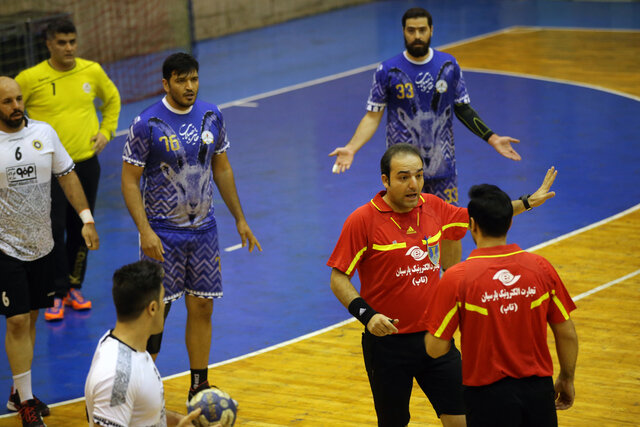 شوک به ورزش کهگیلویه و کشور/احتمال کناره‌گیری فرازبام از لیگ برتر هندبال در حمایت از بازیکنانش