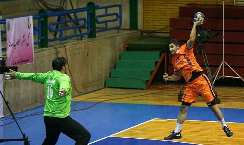 هندبال دهدشت بر فراز اصفهان ؛ ذوب آهن تسلیم پسران خائیز شد