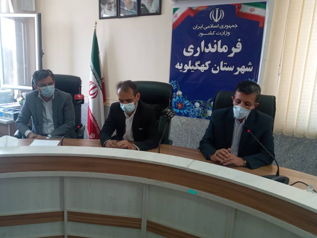 عملیات اجرایی واکسیانسیون گروه های هدف به زودی آغاز میشود / تمام ظرفیت شهرستان برای کمک به طرح بسیج میشود