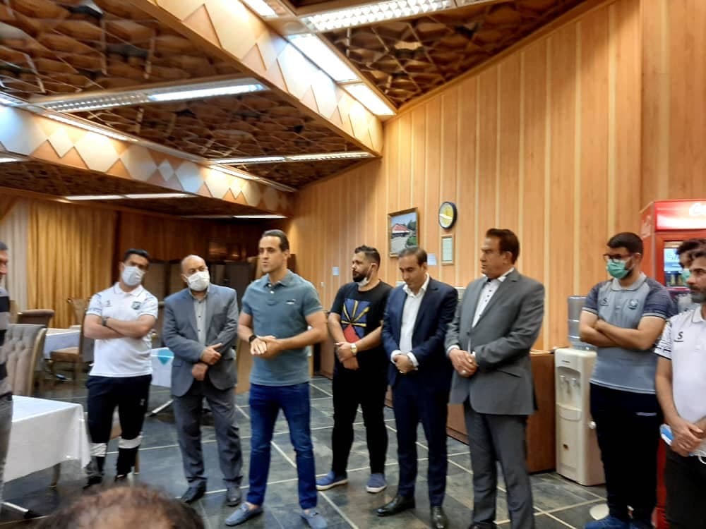 در جستجوی خوشبختی و در گفتگو با “دکتر مسعود عبدی” ؛ برای تحقق آرزوی لرها علی کریمی به کمک خیبر آمد