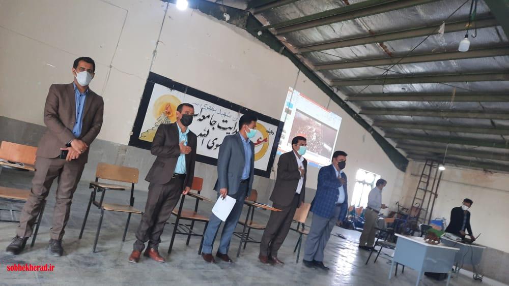 کارگاه آموزشی، توجیهی ویژه راهبران آموزشی و مدیران مدارس مستقل شهری و روستایی در دهدشت برگزار شد /تصاویر