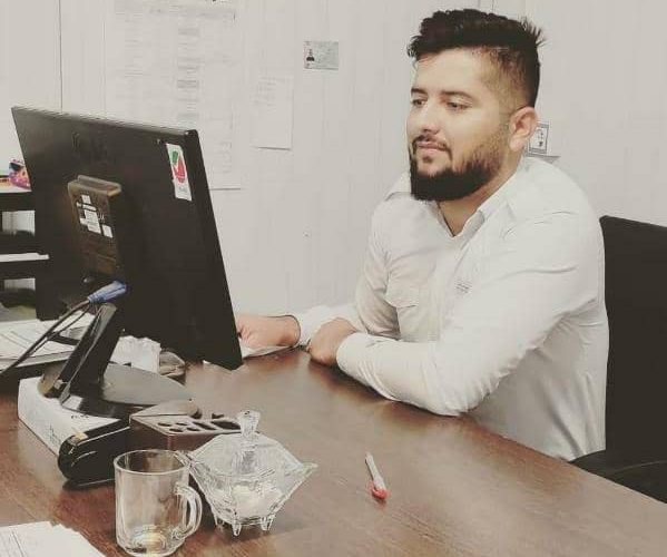 فرهنگی کهگیلویه ای شاغل در تهران فرهنگی کهگیلویه ای شاغل در تهران