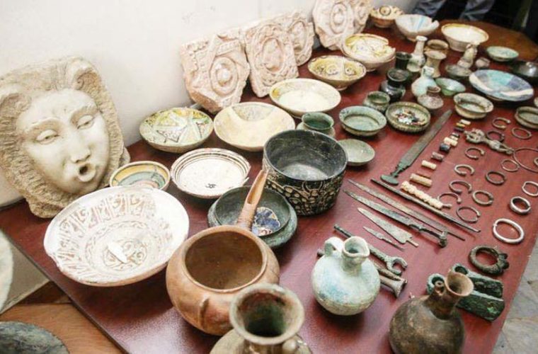 چوب حراج به میراث ایران! شوخی میکنید؟ چوب حراج به میراث ایران! شوخی میکنید؟