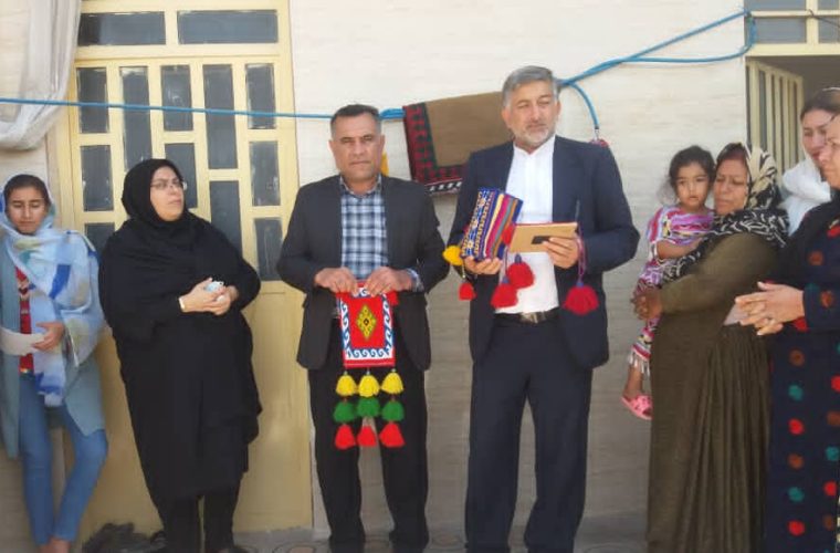 شهرداری و دهیاری ارتباط نزدیکی با تمامی مردم  از بدو تولد تا پس از مرگ  دارد