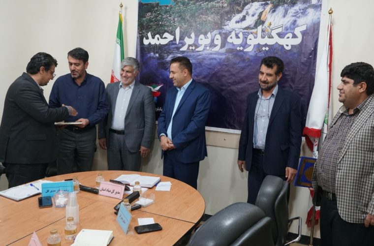 رئیس دفتر، و روابط  عمومی  بنیاد شهید وامور ایثارگران  استان منصوب شد/+عکس