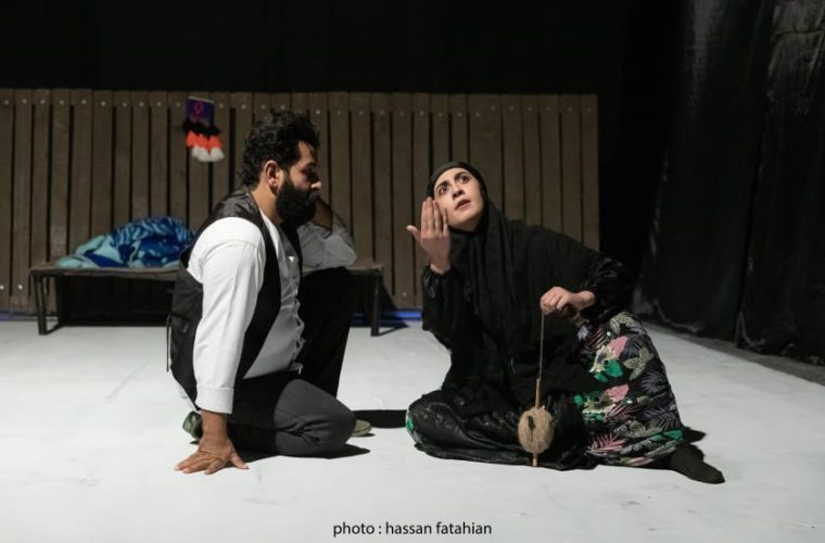 اجرای عموم “مادرم زری سرزا رفت” در دهدشت+تصاویر
