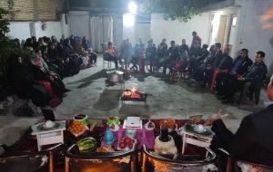 جشن شب یلدا با حضور جامعه دانشجویی و مردم در خانه کوچک معلولین برگزار شد/+تصاویر