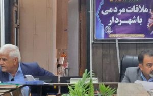 رسیدگی به مشکلات شهروندان در برنامه ملاقات مردمی با شهردار دوگنبدان