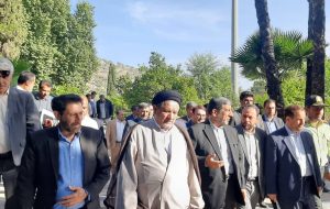 توصیف وزیر میراث فرهنگی از معماری و ارزشمندی باغ بزرگ چشمه بلقیس یادگار نیک اسکندرخان چرامی/ قول ضرغامی از تخصیص اعتباربرای چشمه بلقیس توصیف وزیر میراث فرهنگی از معماری و ارزشمندی باغ بزرگ چشمه بلقیس یادگار نیک اسکندرخان چرامی/ قول ضرغامی از تخصیص اعتباربرای چشمه بلقیس