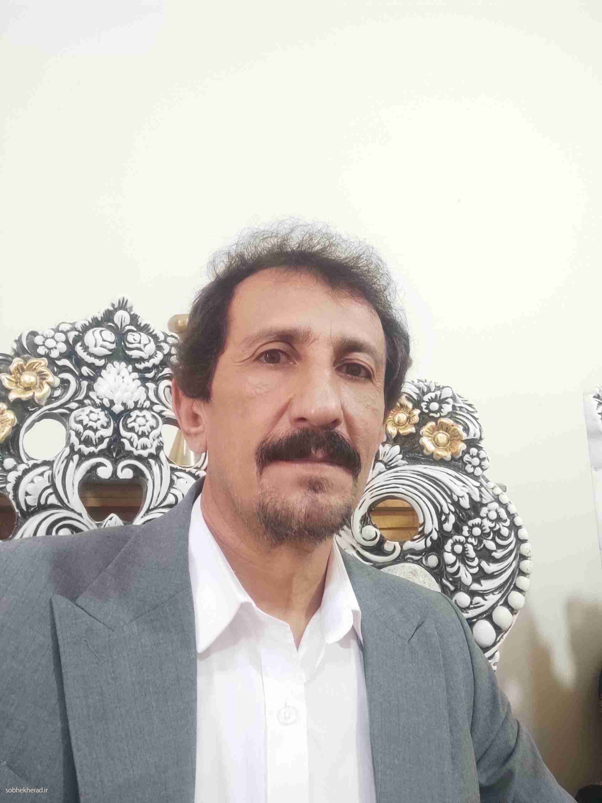 «بر ذوالجناح عاشورا نعل وارونه زدند» «بر ذوالجناح عاشورا نعل وارونه زدند»
