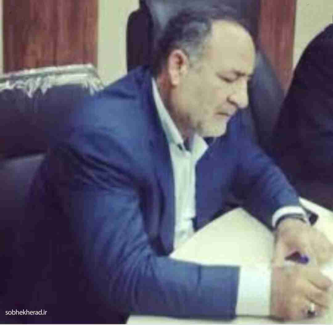 خبرنگاری یعنی نمایندگی مردم و فراتر از یک روز  است