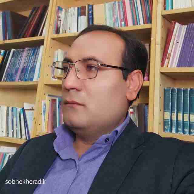 “من و تو نسل بیپرواز بودیم” “من و تو نسل بیپرواز بودیم”