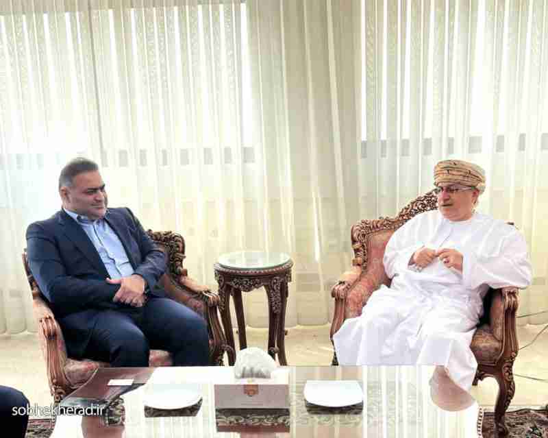 دیدار رئیس اتاق بازرگانی یاسوج با سفیر عمان