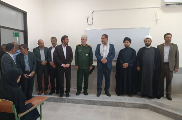مدرسه خیر ساز نه کلاسه در دهدشت به آموزش وپرورش هدیه شد/+تصاویر مدرسه خیر ساز نه کلاسه در دهدشت به آموزش وپرورش هدیه شد/+تصاویر