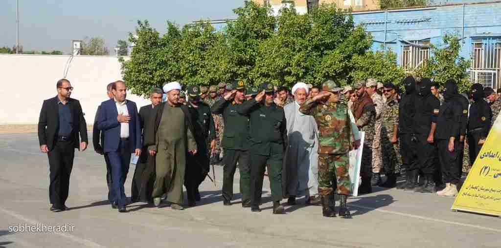 صبحگاه مشترک نظامی در ناحیه مقاومت بسیج گچساران برگزارشد+تصاویر