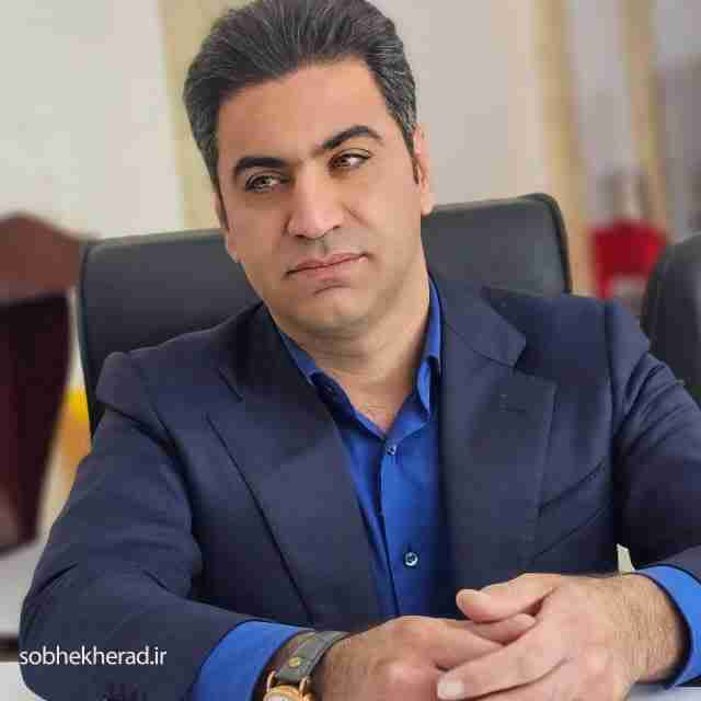 چرا باید عدل هاشمی پور در عرصه رقابت باقی بماند!؟ چرا باید عدل هاشمی پور در عرصه رقابت باقی بماند!؟