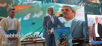 همه کشور میداند که من یک اصلاح طلب هستم / از همه اصولگراها ، اصولگراتر هستم