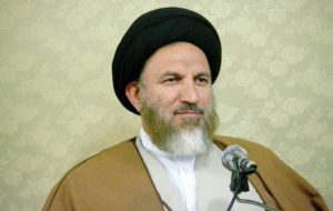تقدیر و تشکر آیت الله ملک حسینی از حضور پر شور مردم استان در انتخابات مجلس شورای اسلامی و خبرگان رهبری
