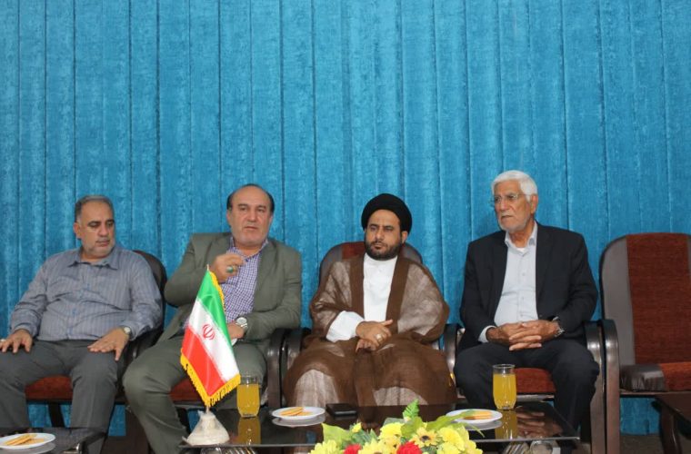 بقاع متبرکه امانتی در دستان مردم هستند