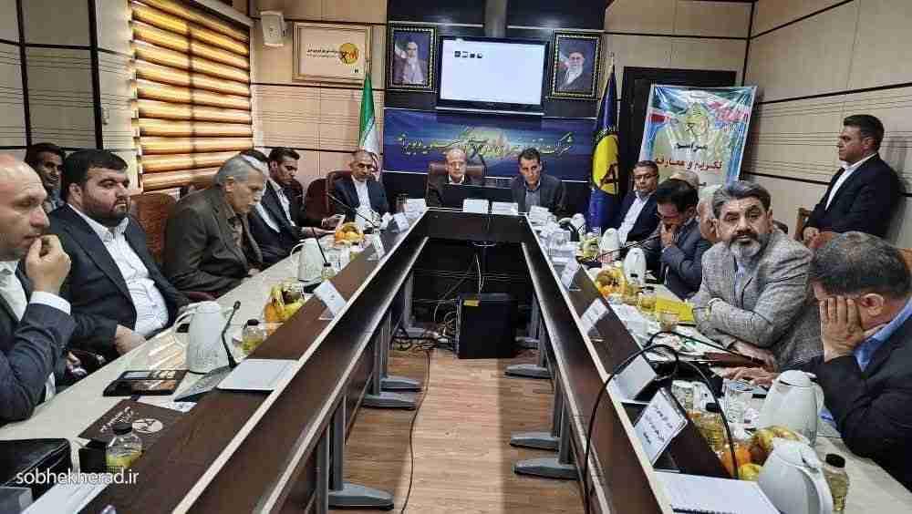 برق کهگیلویه و بویراحمد به کام اصفهانی ها/مرادی رفت؛روستایی آمد