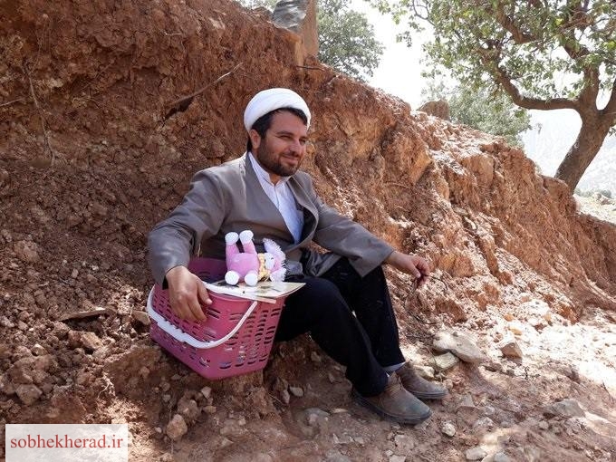 روحانی متفاوتی که با تابو شکنی از ایرانی‌ها دلبری کرد /+تصویر