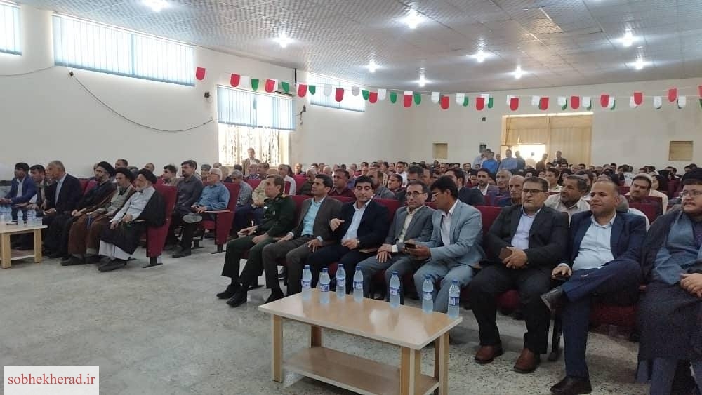 اولویت های آموزش وپرورش شهرستان لنده در دولت چهاردهم/حضور باشکوه مردم در معارفه و قدردانی مدیر جدید+تصاویر