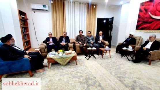 استاندار کهگیلویه و بویراحمد با امام جمعه مرکز استان دیدار کرد