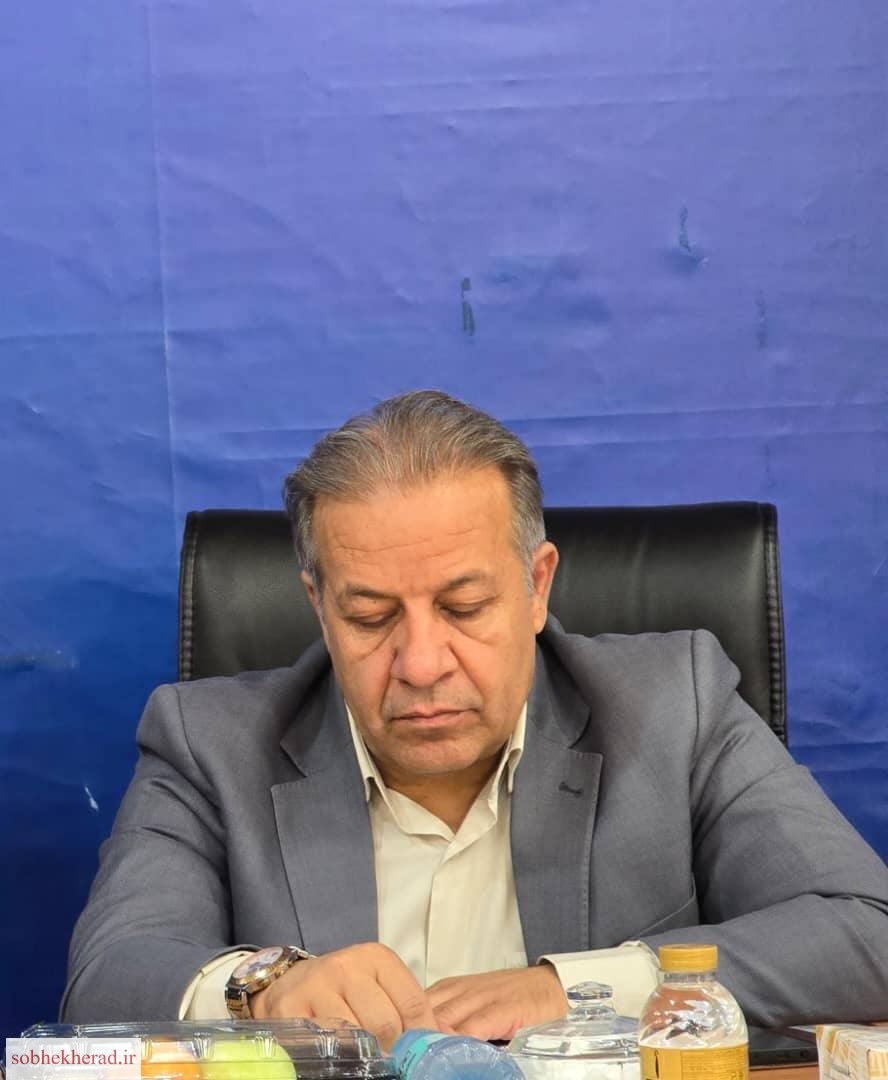 خبرنگاران در خط مقدم تبیین خدمات نظام و دولت به مردم قرار دارند