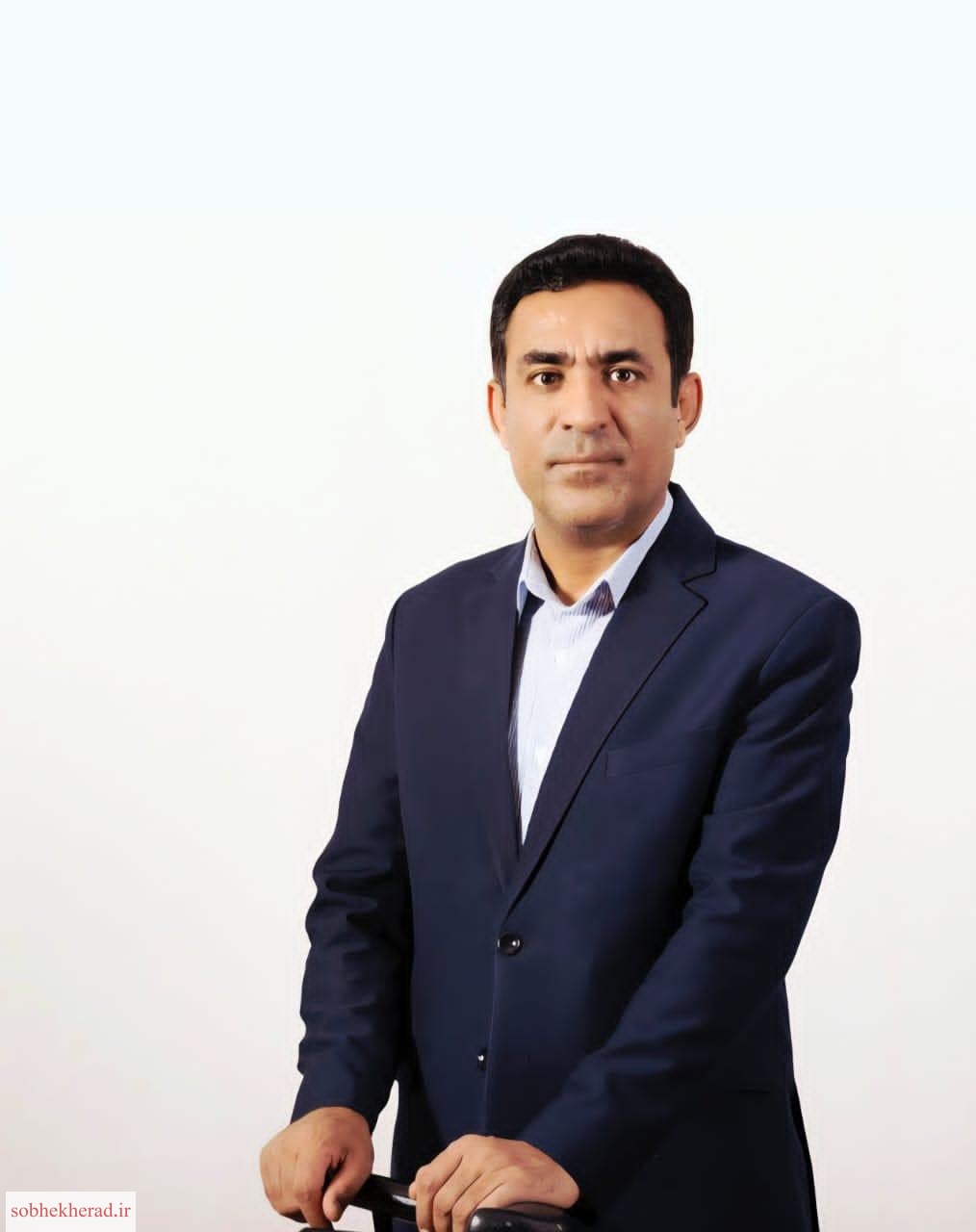 خبرنگار دیده‌بان روشنایی در دل تاریکی‌ هاست