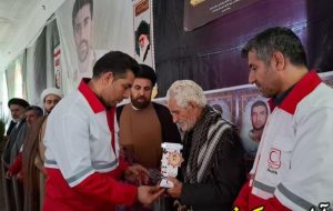 ادای احترام کارکنان هلال احمر  کهگیلویه و بویراحمد به شهید مجیدی مهر