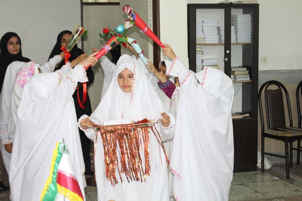 رویکرد نوآورانه آموزش‌وپرورش لنده در تربیت نسل مؤمن و آگاه با محوریت قرآن+تصاویر