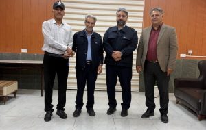 تجلیل مدیر عامل شرکت نفت و گاز گچساران از جهادگران عرصه خدمات رسانی مهمانسرای مرکزی شهرستان تجلیل مدیر عامل شرکت نفت و گاز گچساران از جهادگران عرصه خدمات رسانی مهمانسرای مرکزی شهرستان