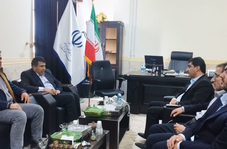 دیدار رئیس اداره اطلاع‌رسانی و روابط‌ عمومی اداره کل آموزش وپرورش با فرماندار لنده