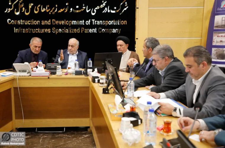 تصمیم‌گیری مهم درباره آغاز مناقصه محور ملی لنده–تشان در نشست مشترک مسئولان استان، نماينده مجلس و معاون وزیر