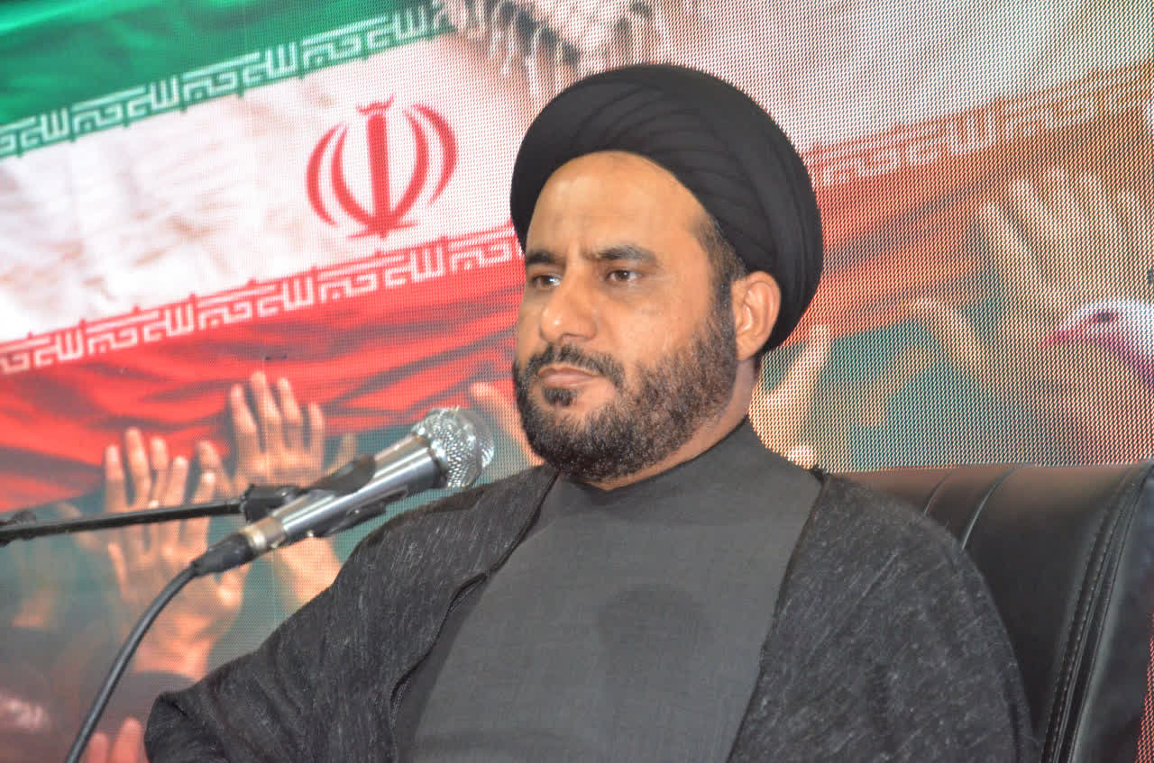 وظیفه امروزِ ما، نهفقط سوگواری، بلکه «حسینیشدن» در میدان عمل است وظیفه امروزِ ما، نهفقط سوگواری، بلکه «حسینیشدن» در میدان عمل است