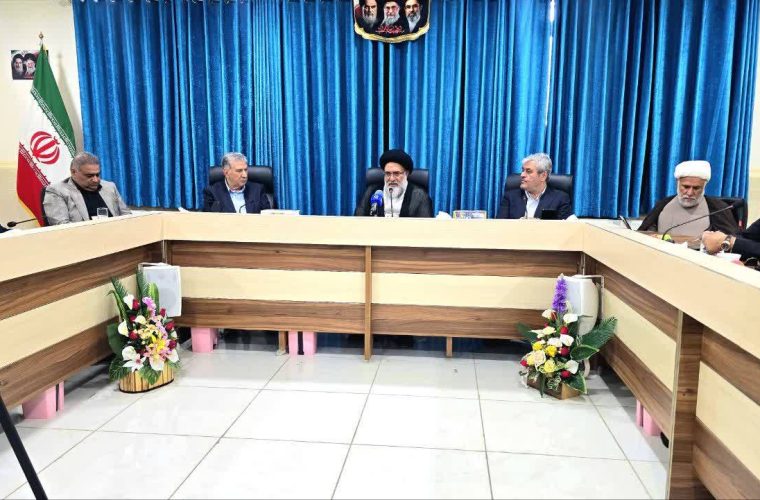 مسائل اقتصادی استان ها در اتاق ایران بررسی می شود مسائل اقتصادی استان ها در اتاق ایران بررسی می شود