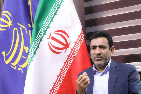 برنامه‌های فرهنگی  در فضاهای عمومی برگزار شود