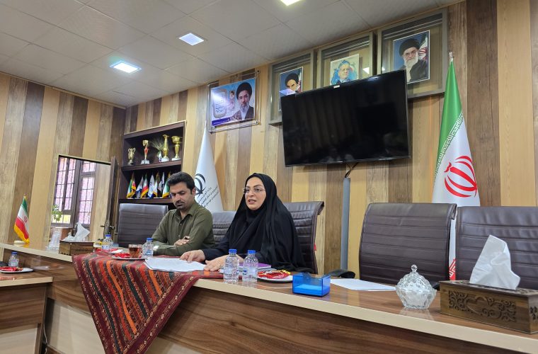 با عزم راسخ و امید سال تحصیلی جدید را در دیار بام نفت آغاز می کنیم با عزم راسخ و امید سال تحصیلی جدید را در دیار بام نفت آغاز می کنیم