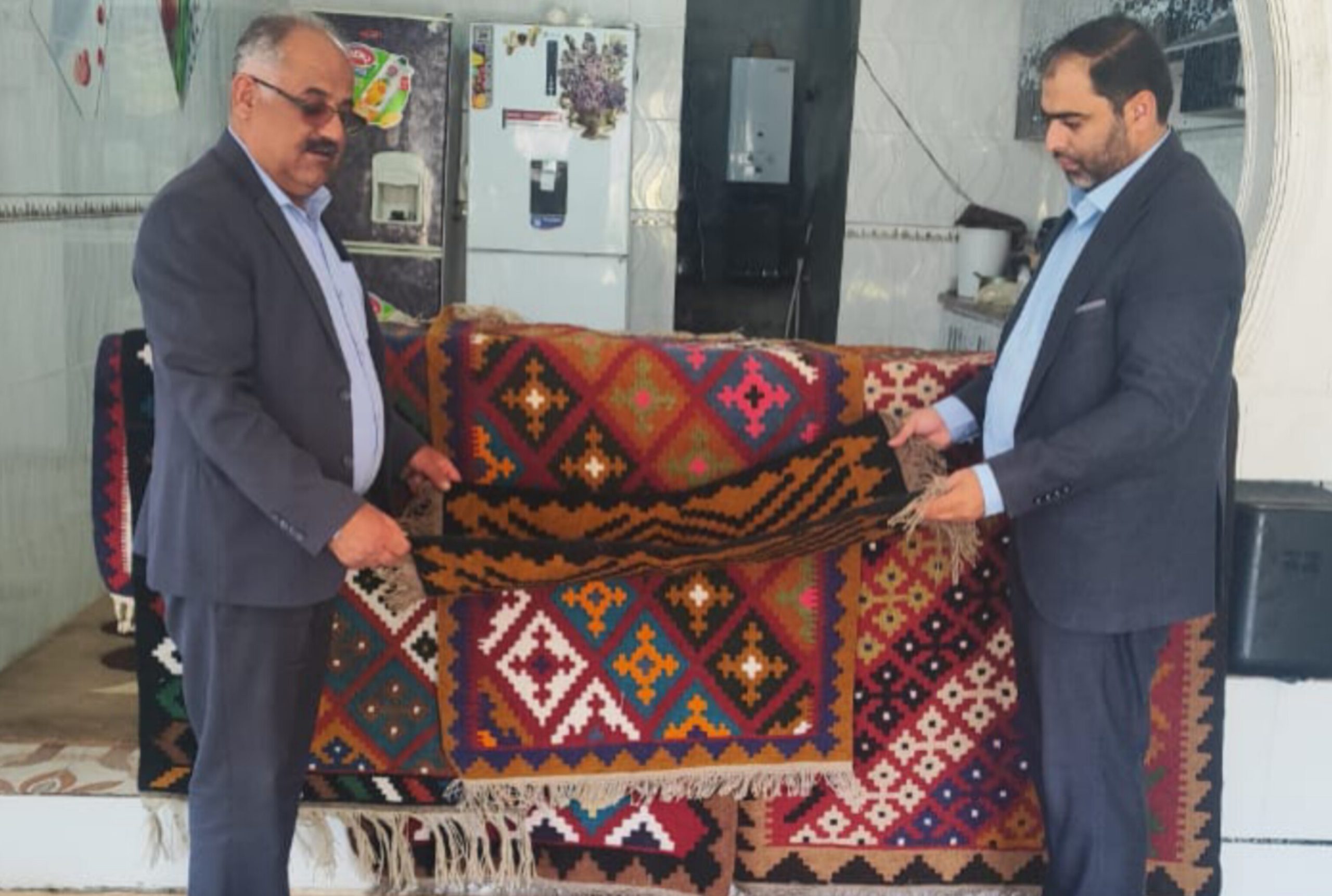 شناسایی طرح تولید صنایع دستی با اشتغال زایی ۱۰۰ نفر در میمند سادات محمودی